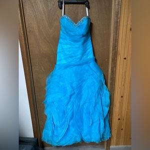 Prom dress